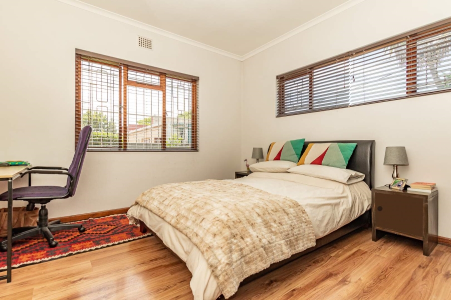 To Let 3 Bedroom Property for Rent in Claremont Western Cape